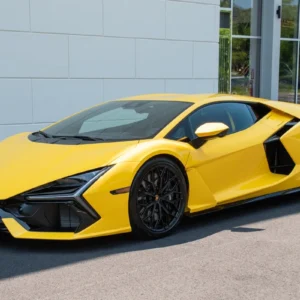 Lamborghini Revuelto Yellow